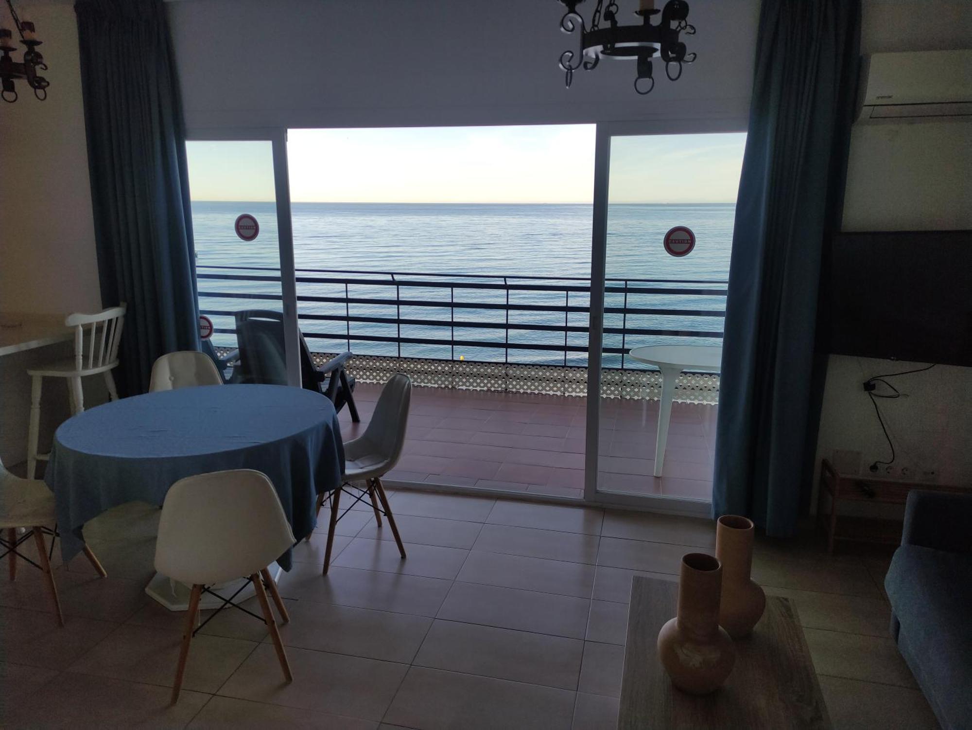 Apartment In Marbella First Line Beach Apto 4-6 Exterior photo
